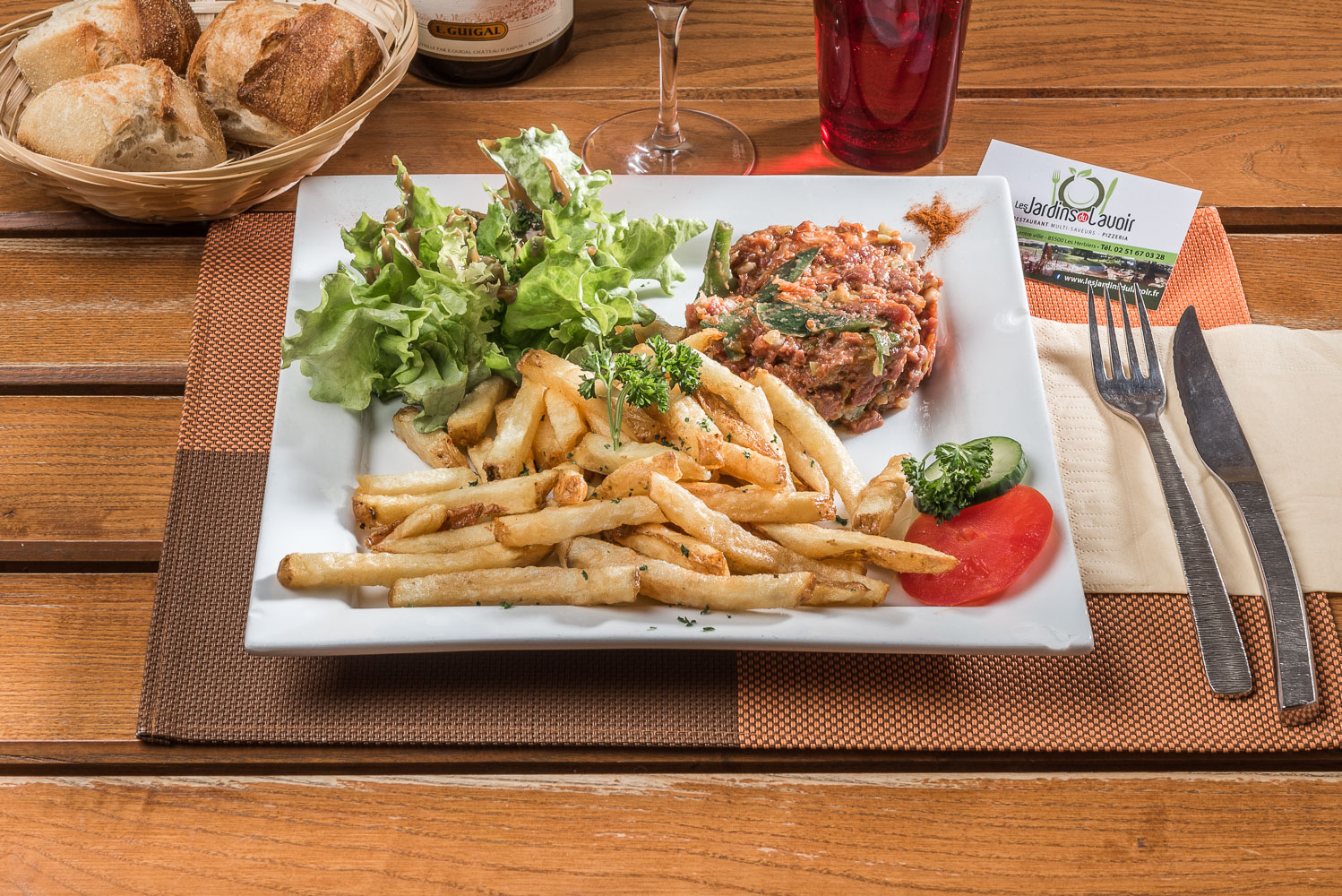 Tartare VBF frittes salade